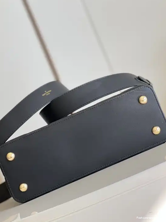 FS CHEAP MM CAPUCINES LOUIS VUITTON 0624